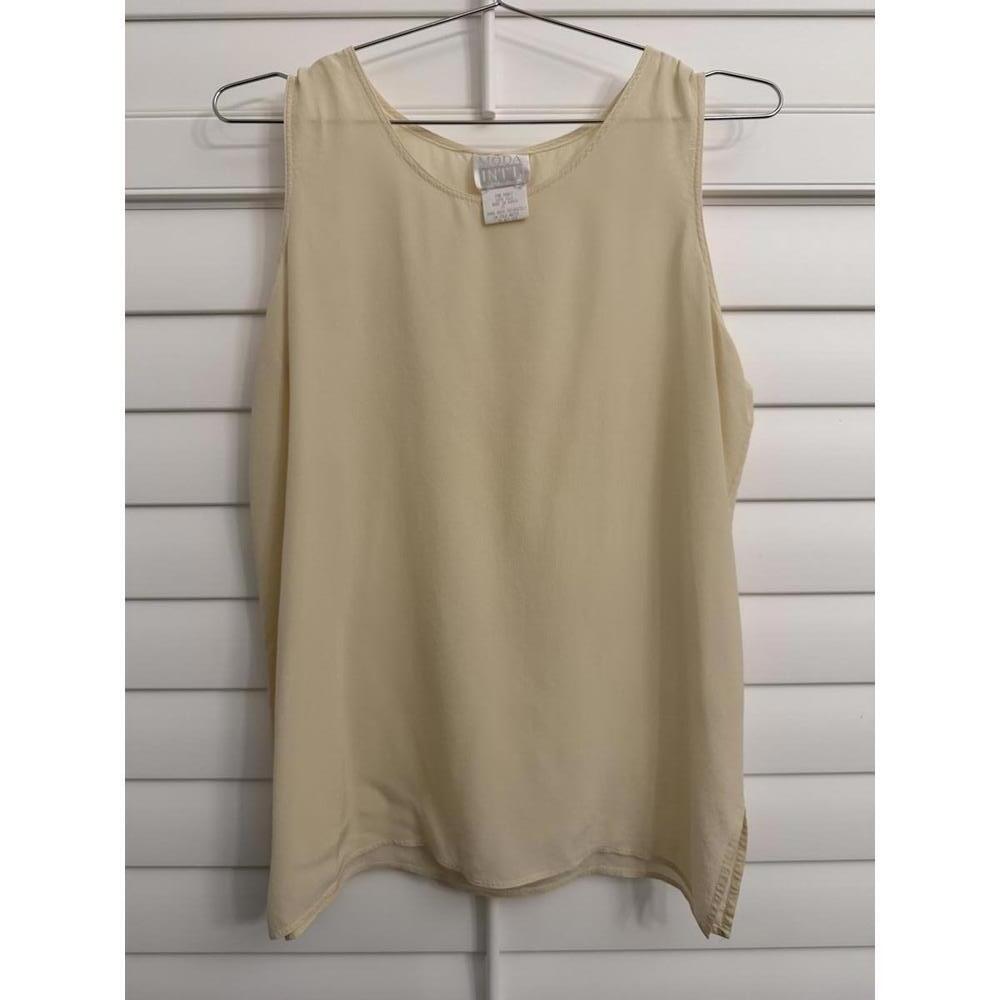 Moda Intl 100% silk cream colored tank blouse size Medium